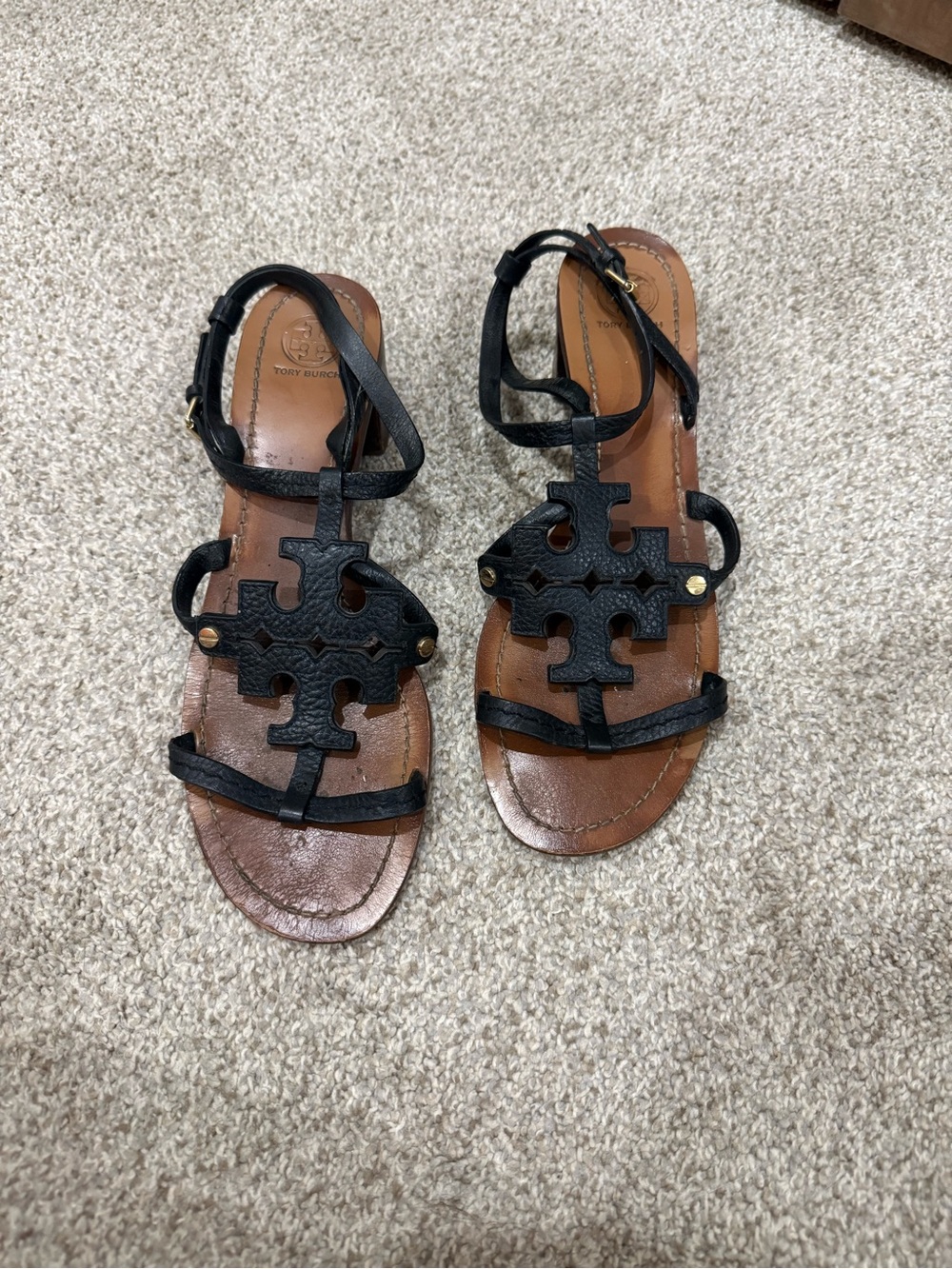 Tory Burch chandler Black Logo Leather T-Strap Sandals